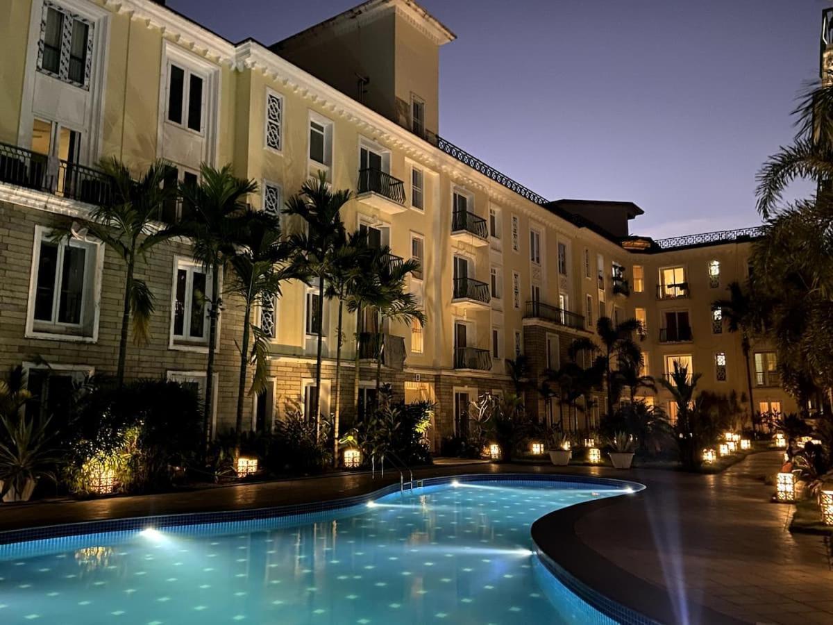 Areia De Goa Luxury Condo 阿伯来 外观 照片